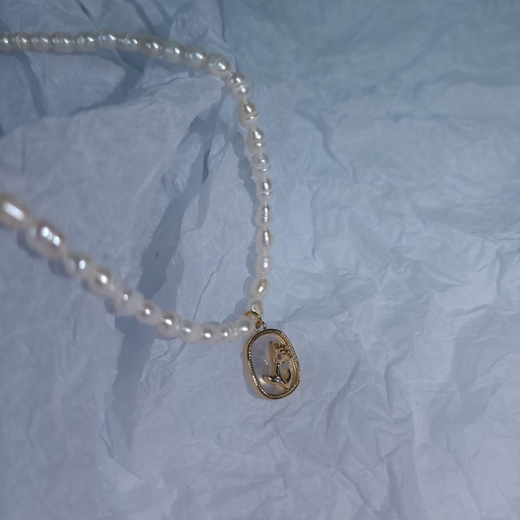 Freshwater pearl with gold rosy necklace - Picture 3 of 6